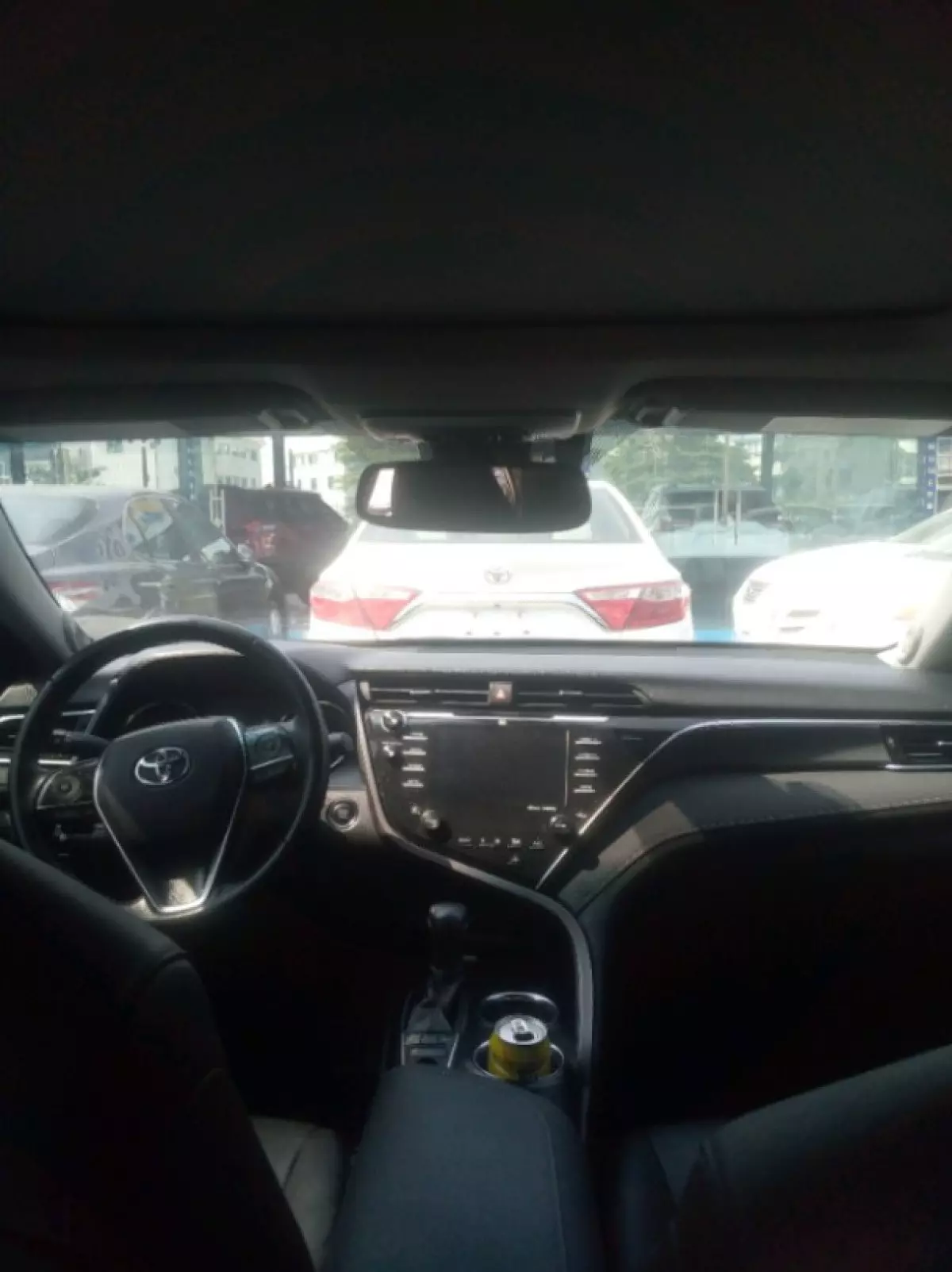 interiorFront