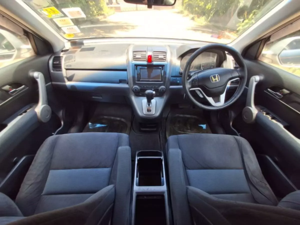 interiorFront