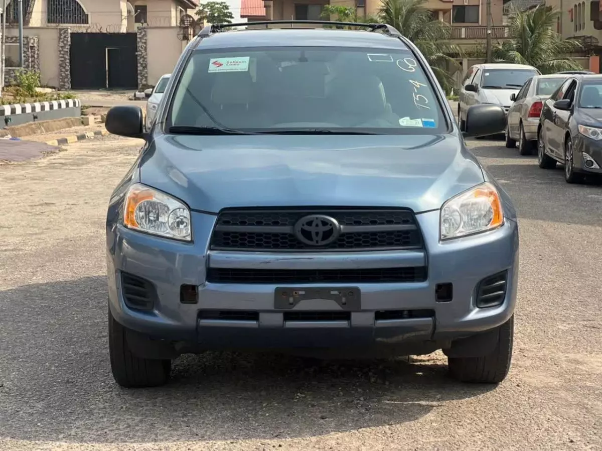 Toyota RAV 4 - 2011