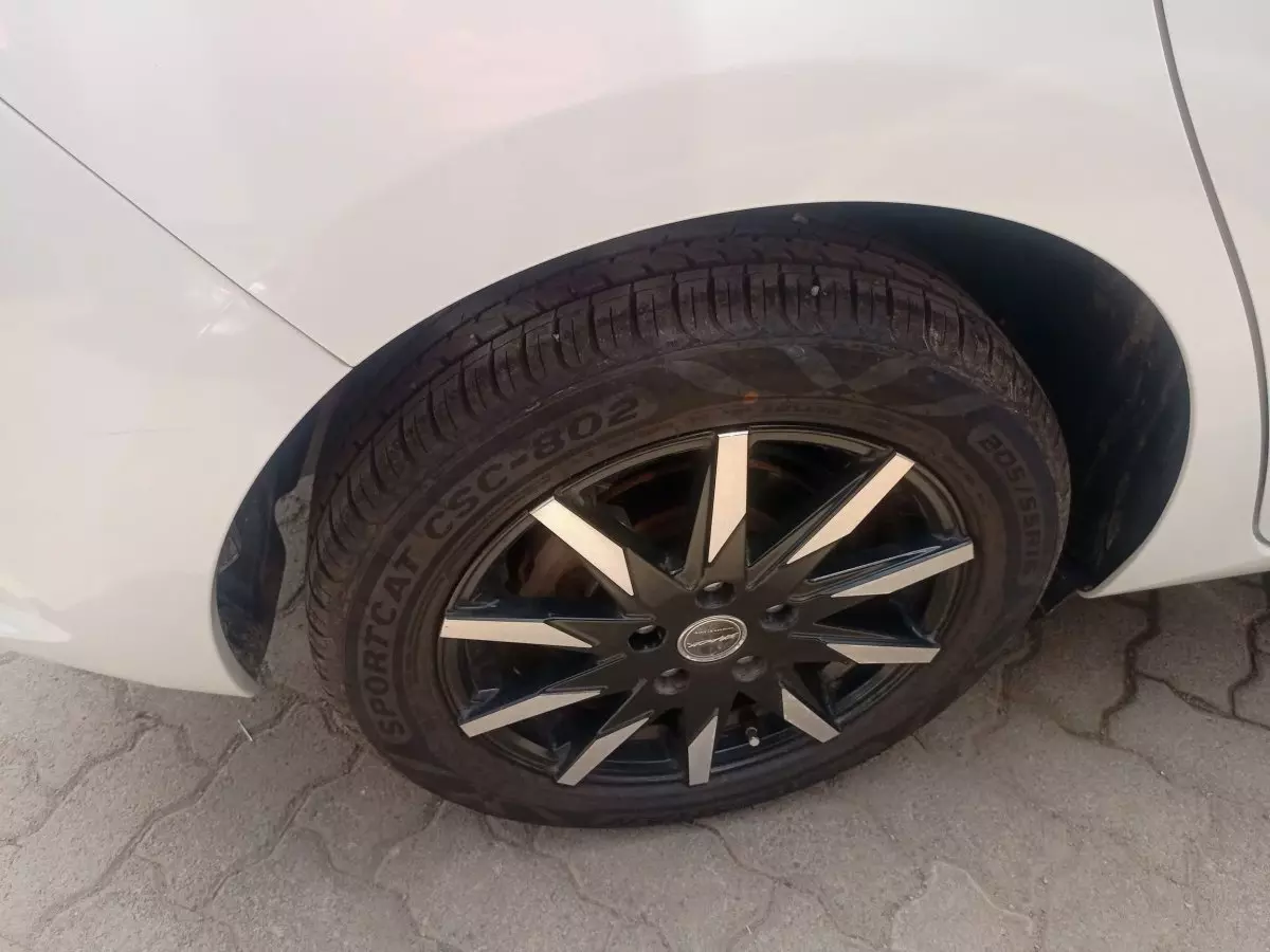 tyre1