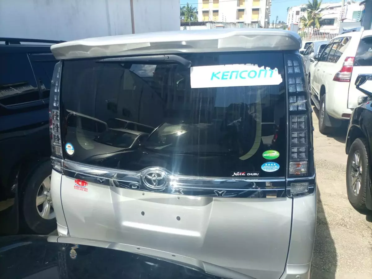 car Back