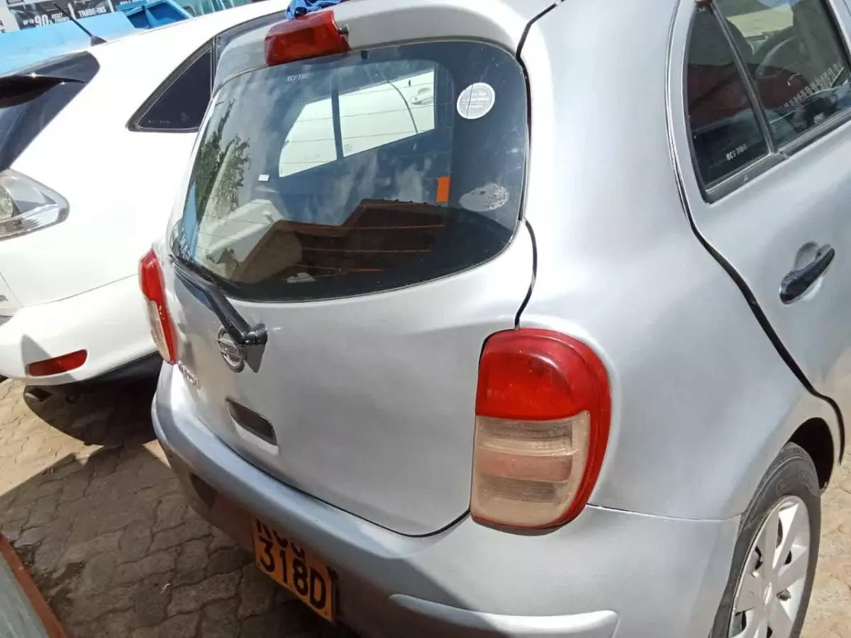 car Back