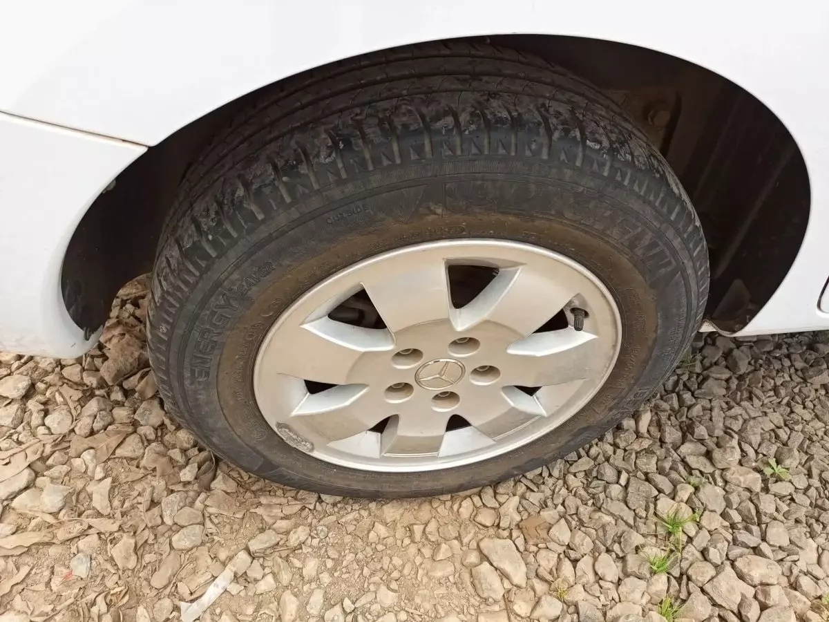 tyre0