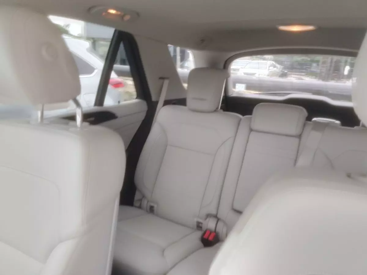 backSeat