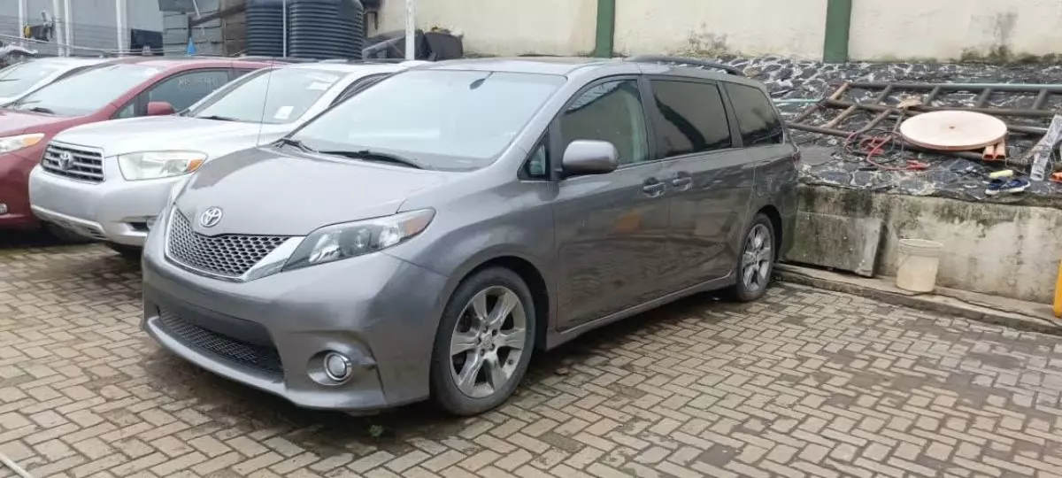 car Left Back