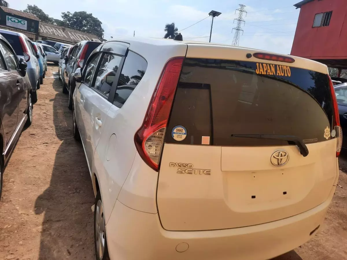 car Back