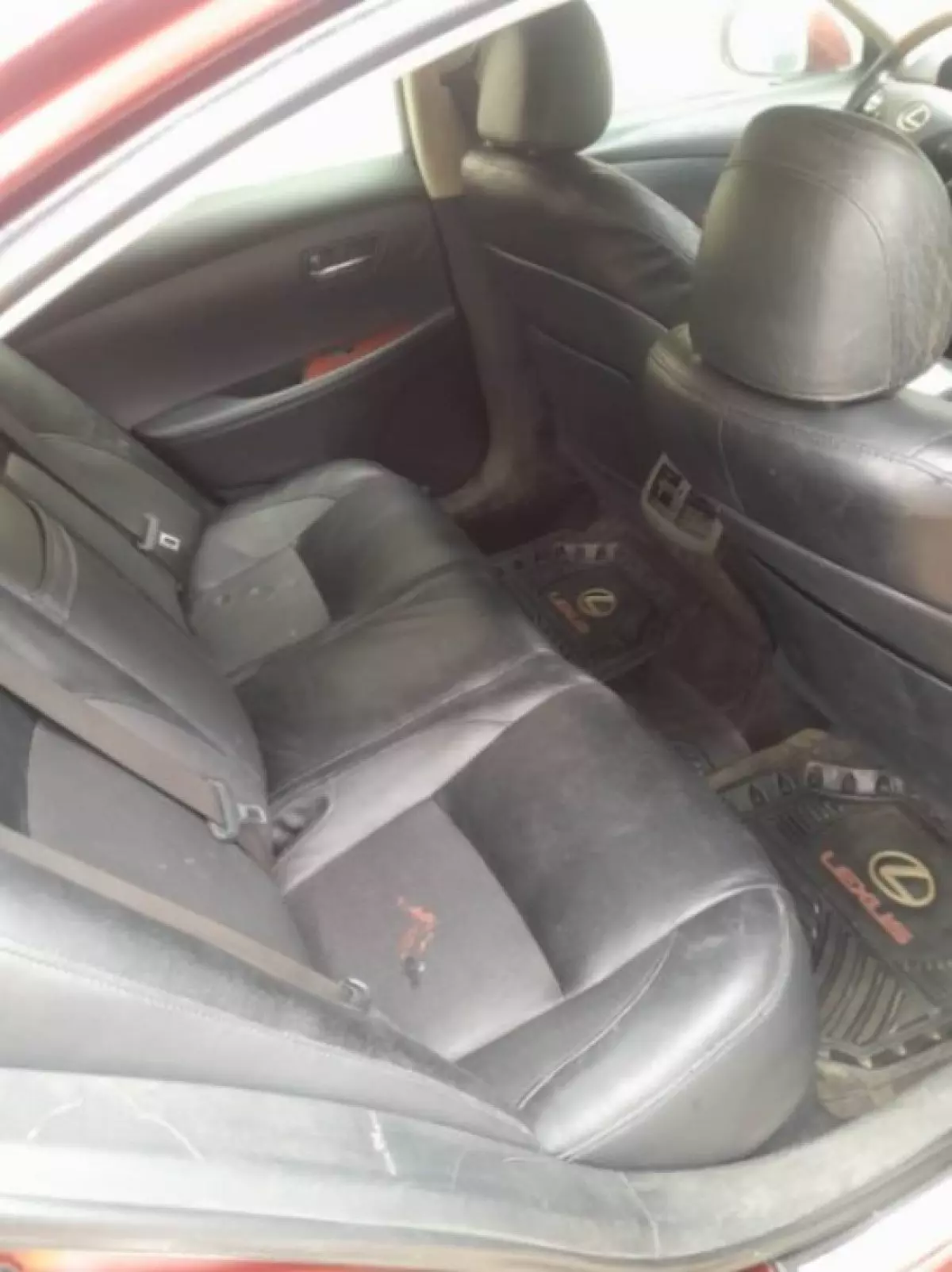 interiorBack