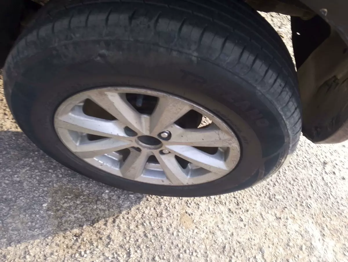 tyre3