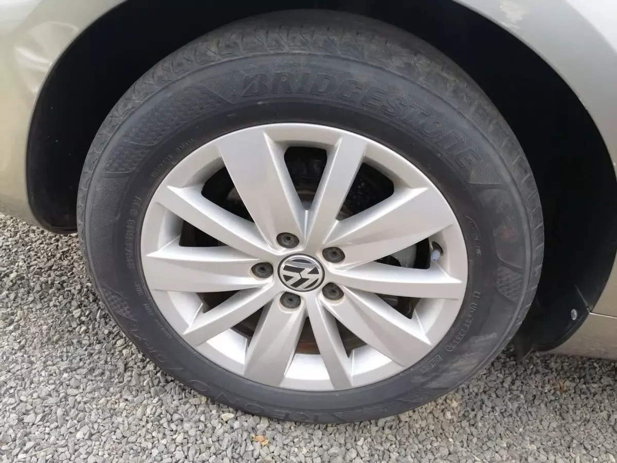tyre2