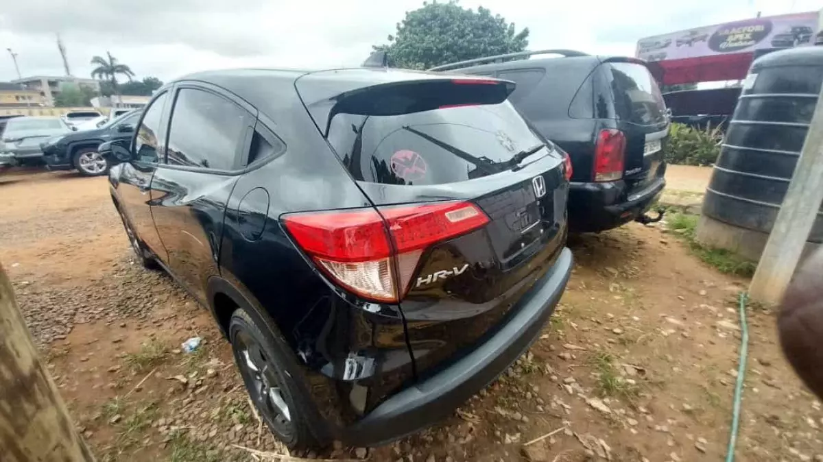car Right Back