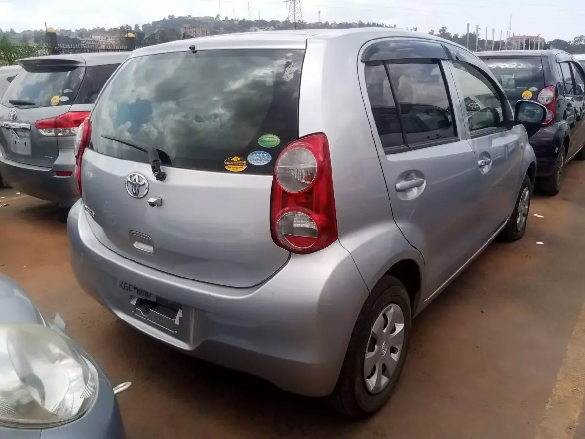 car Left