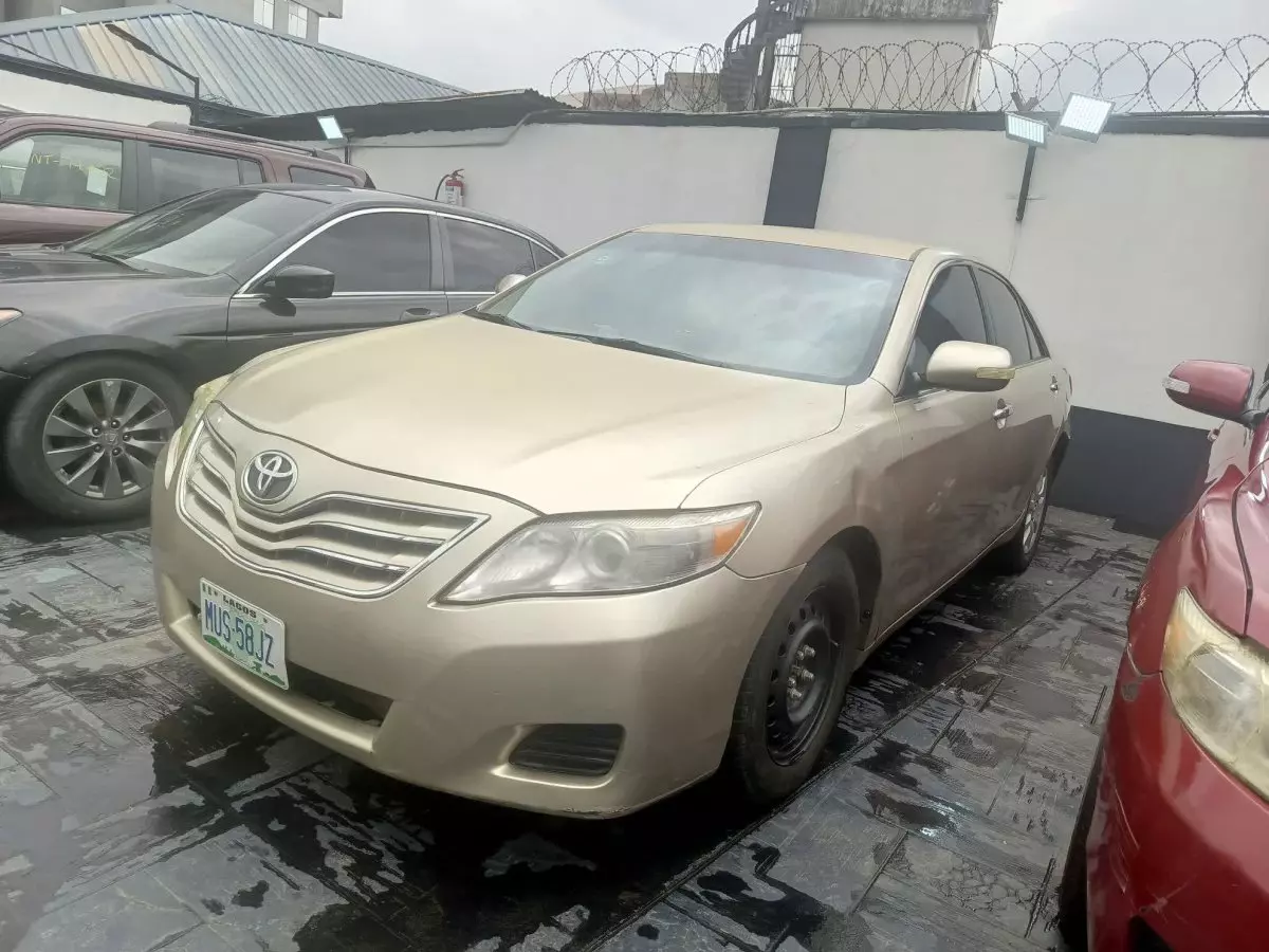 car Right Front