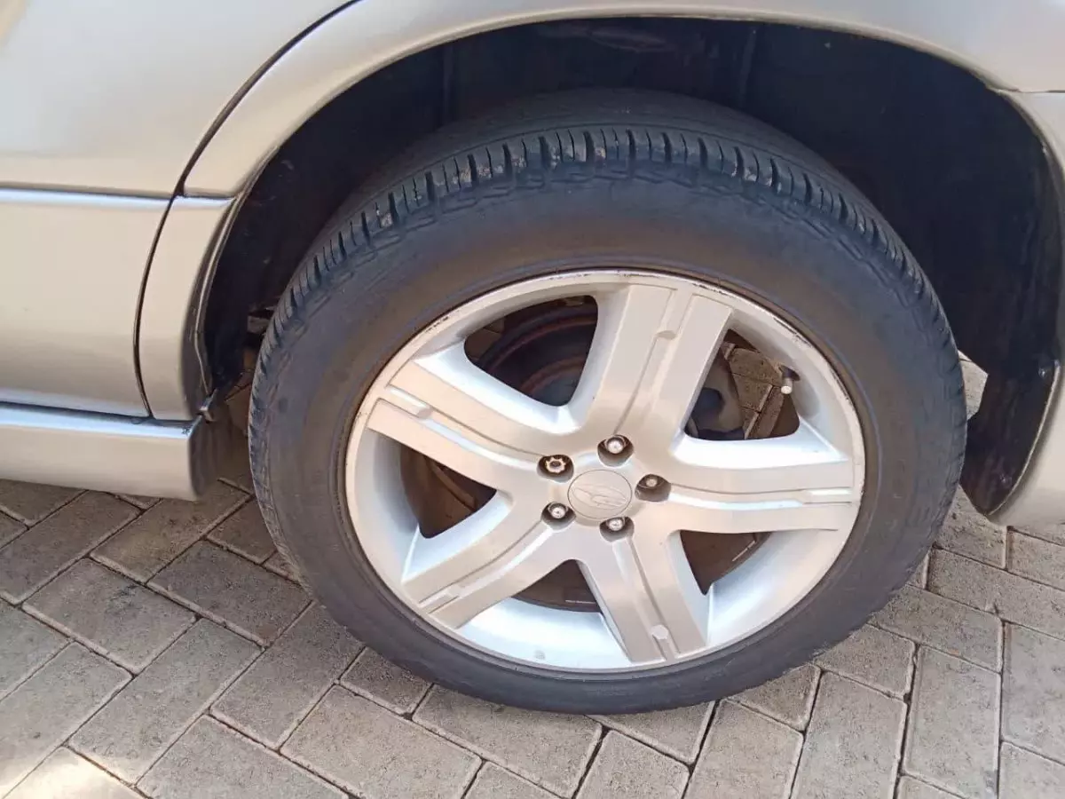 tyre1