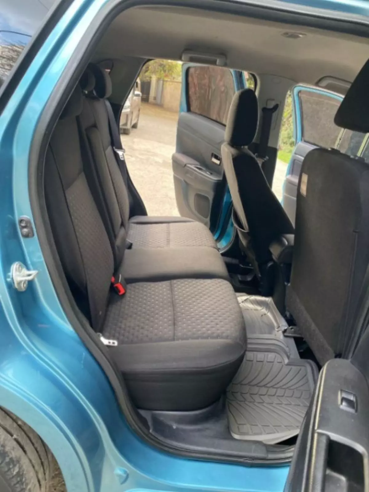 interiorBack
