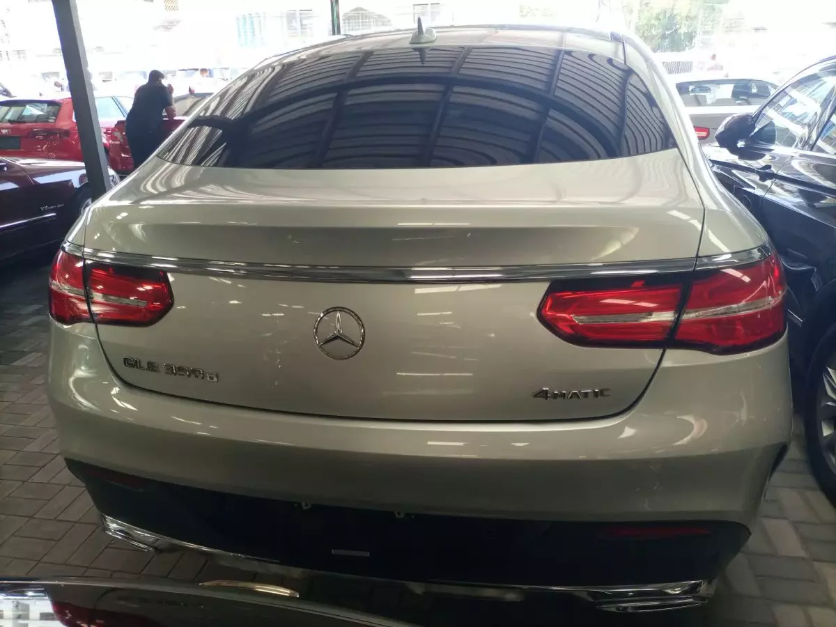 car Back