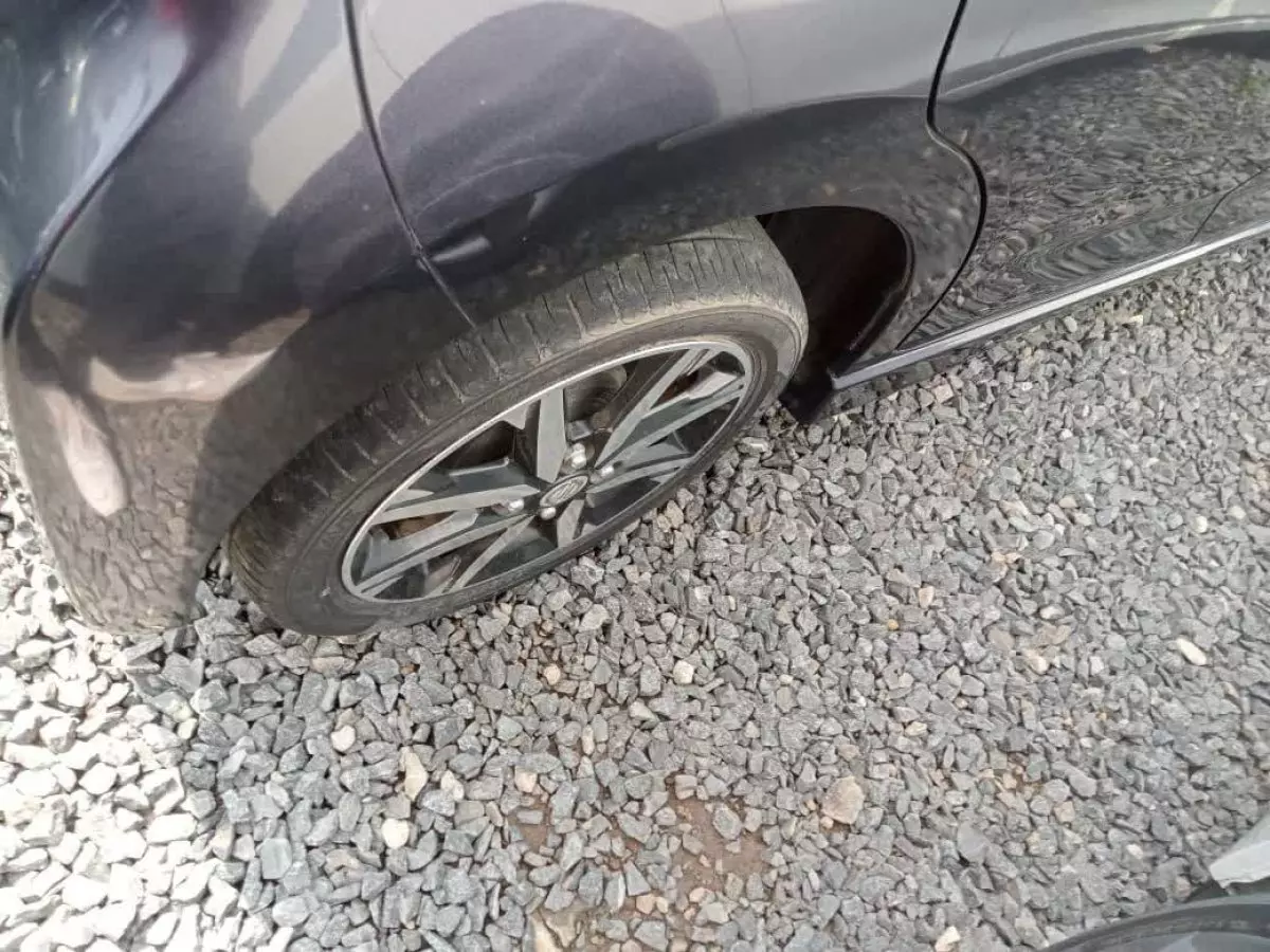 tyre0