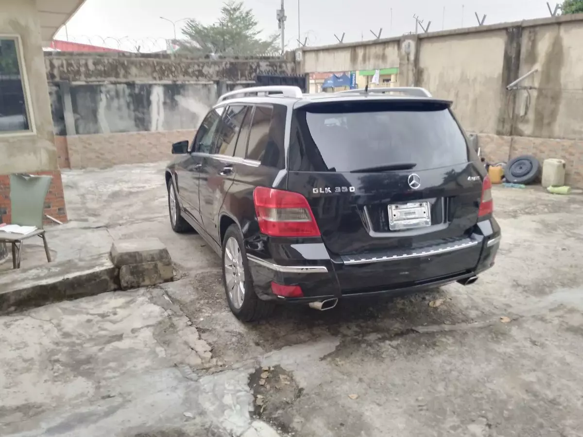 car Left Back