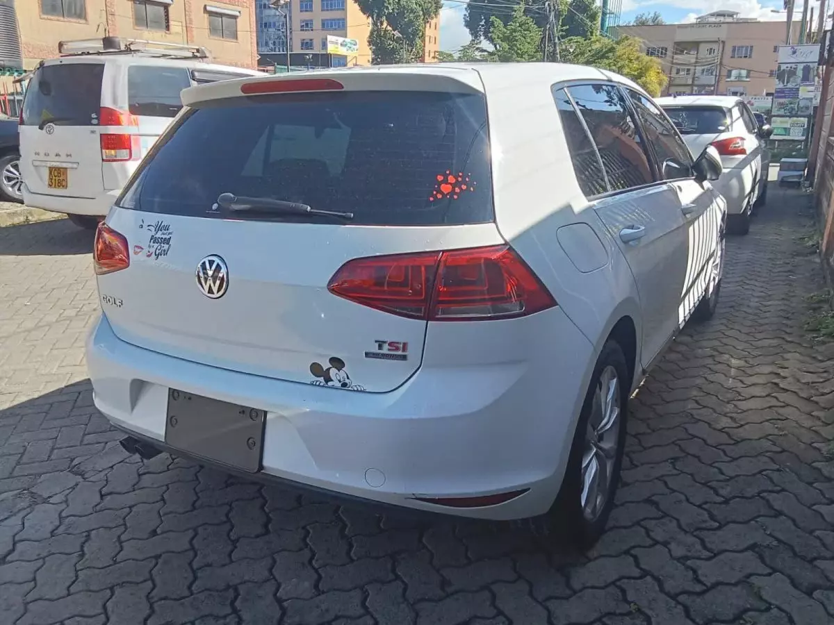 car Right Back