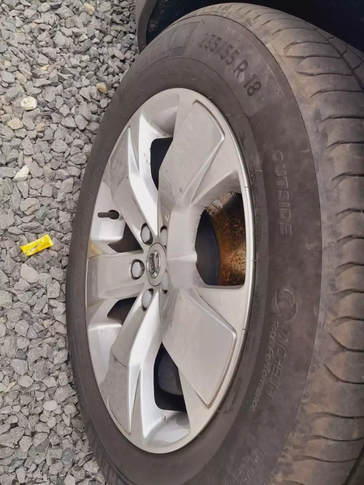 tyre2