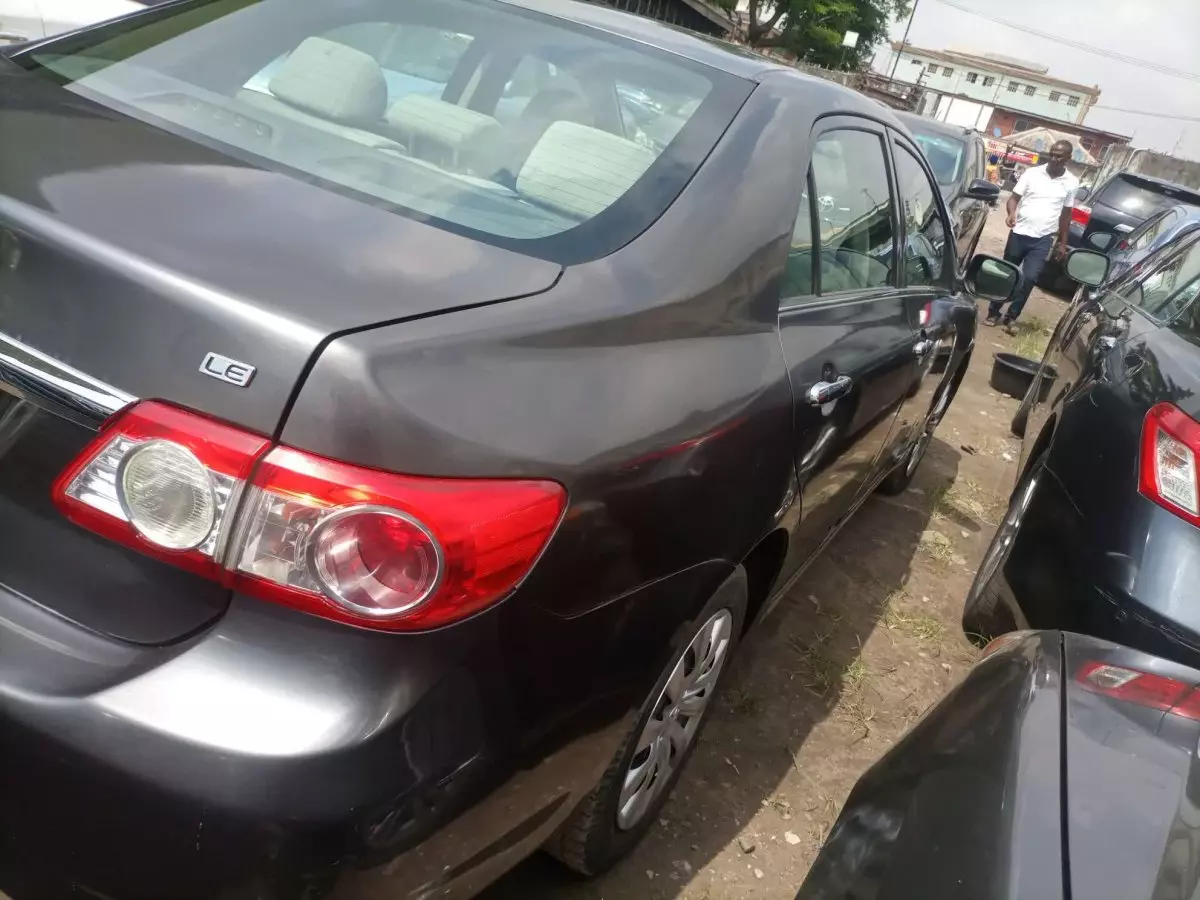 car Left Back
