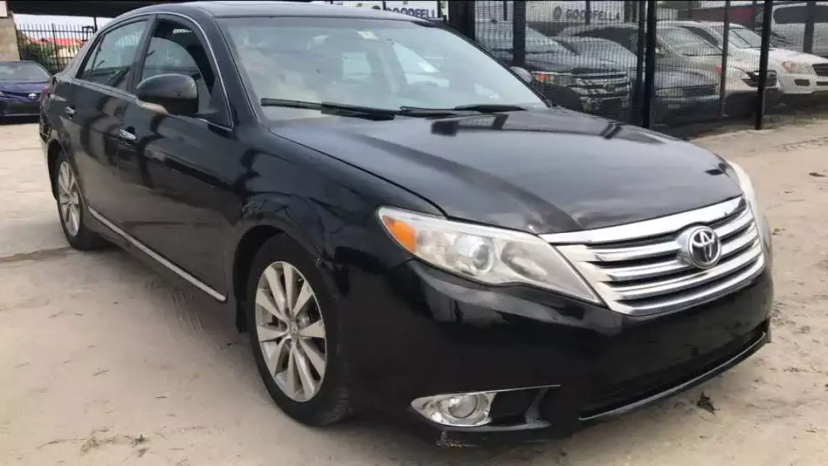 Car Right Front