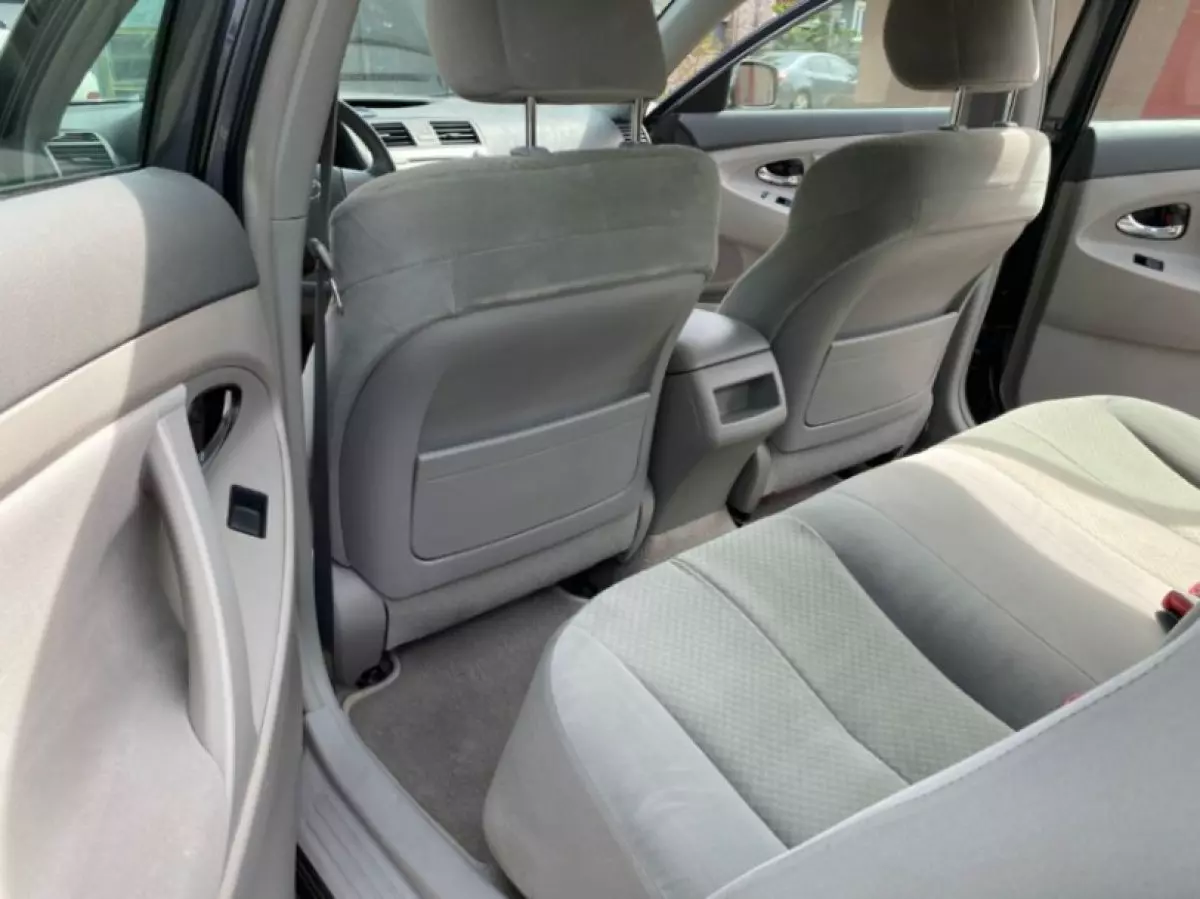 interiorBack