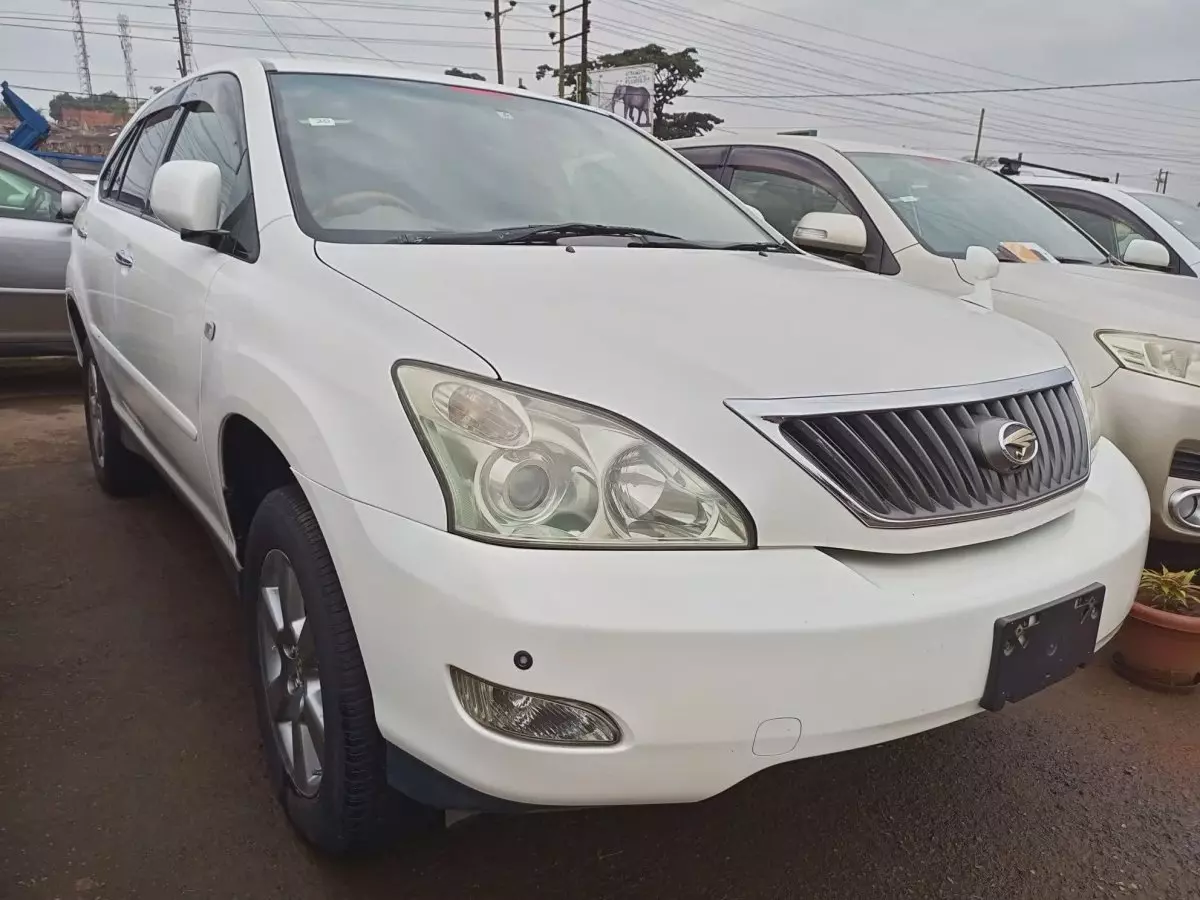 Toyota Harrier - 2008