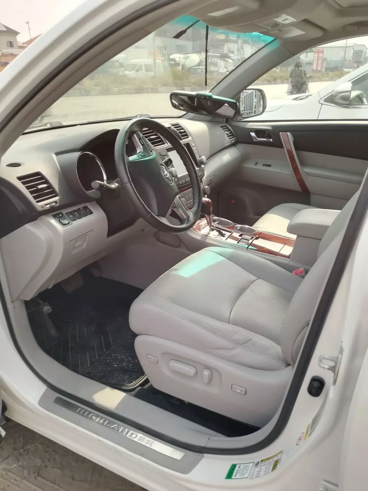Toyota Highlander - 2012