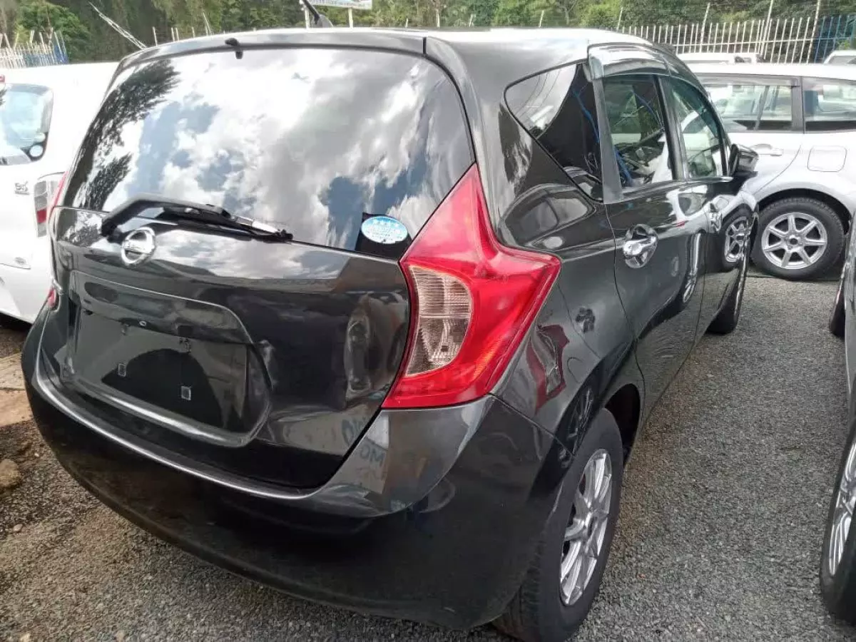 car Right Back