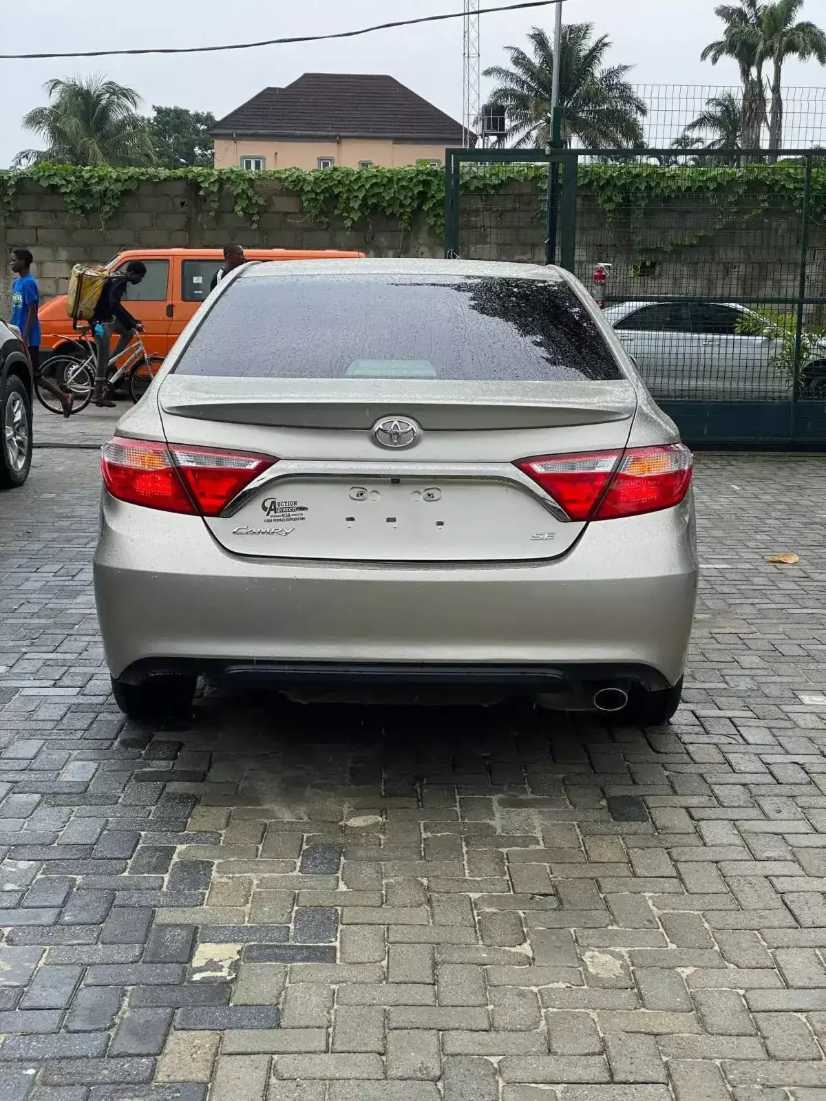 car Back