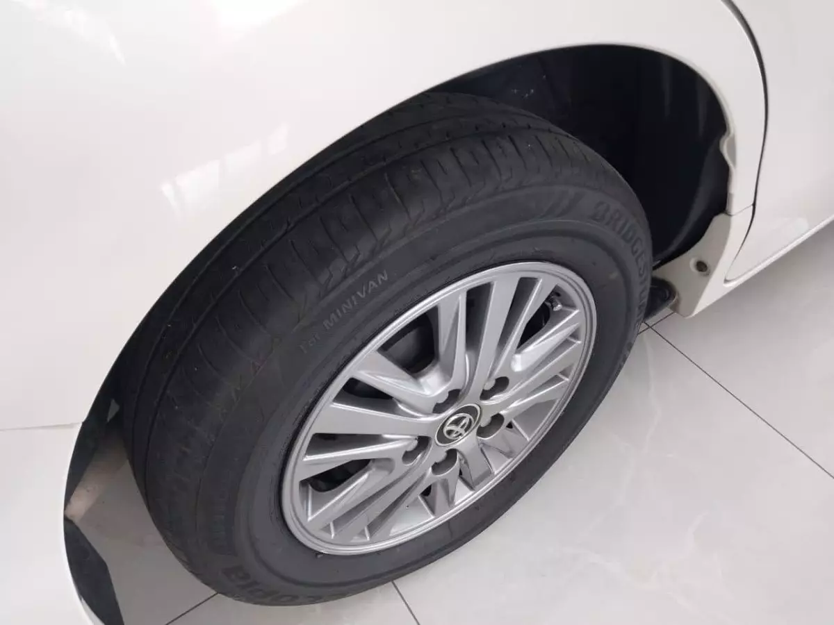 tyre0