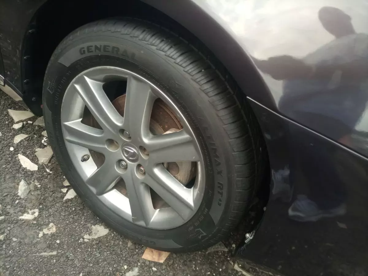 tyre2