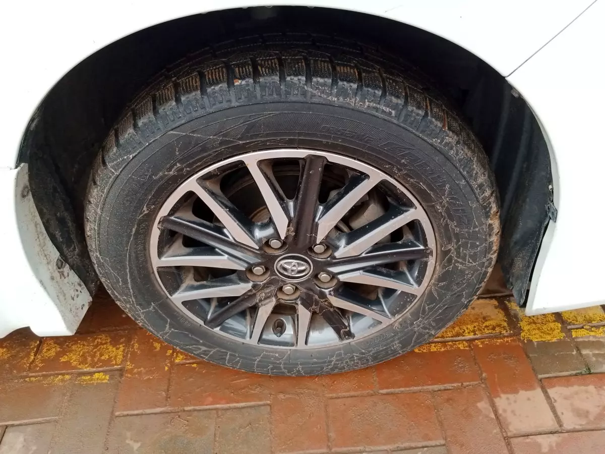 tyre2