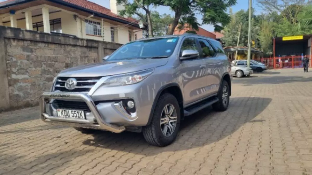 Toyota Fortuner - 2018