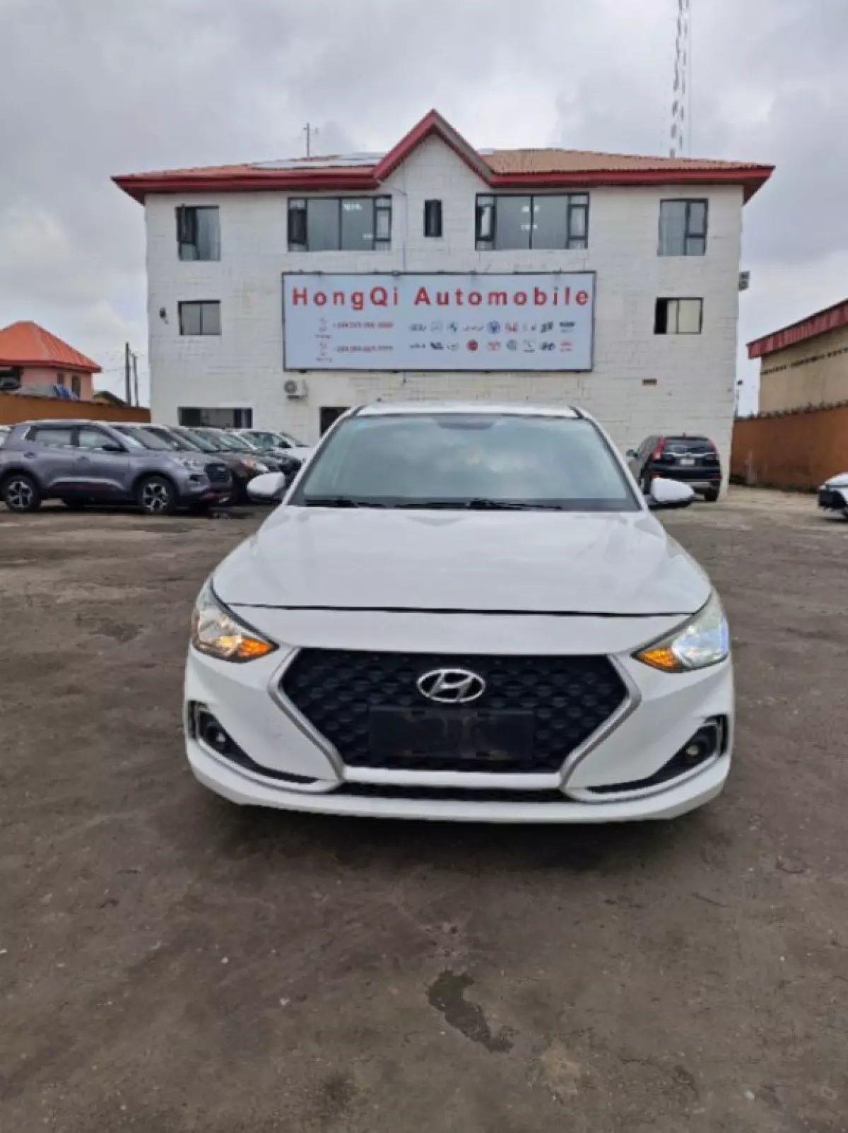 Hyundai Elantra - 2019