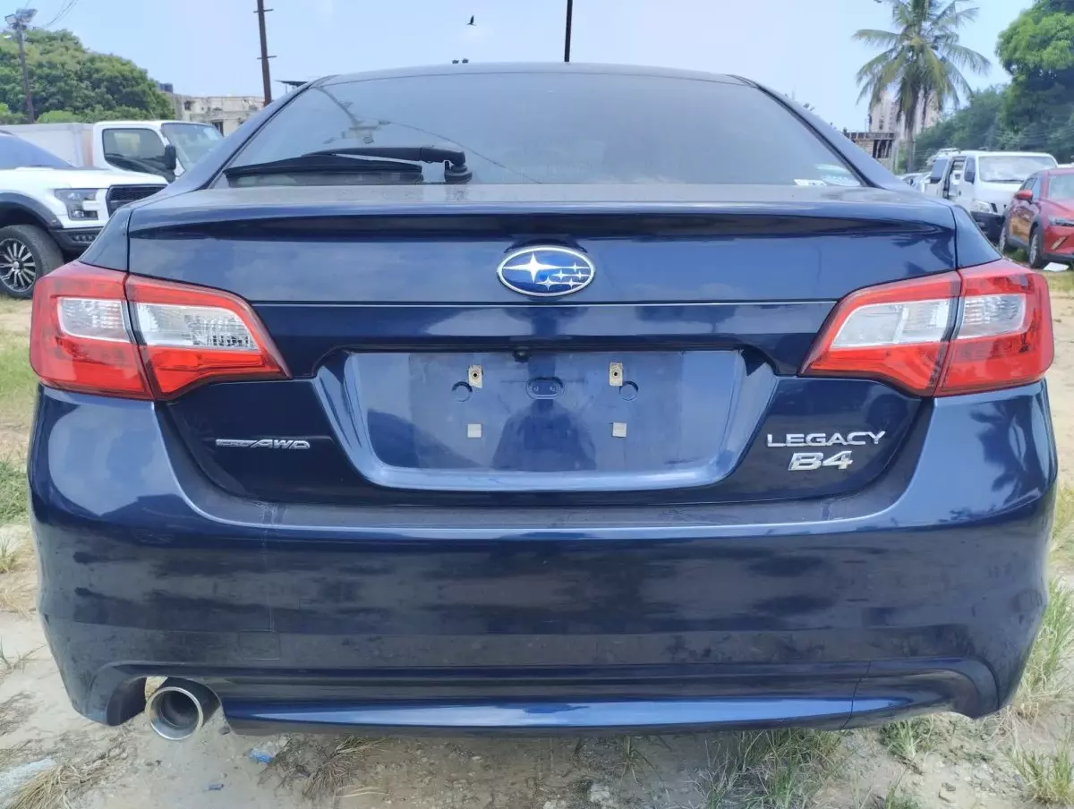 car Back