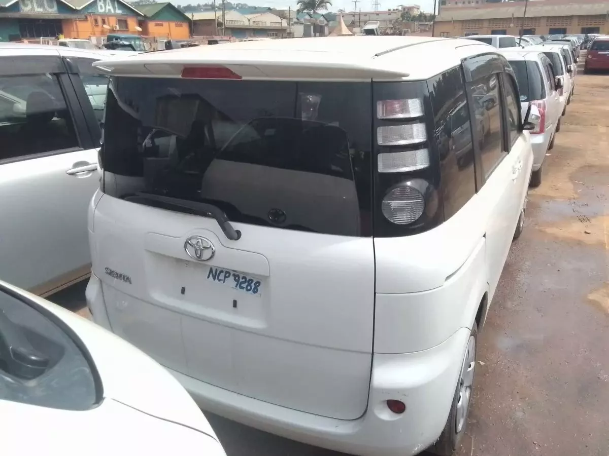 car Back