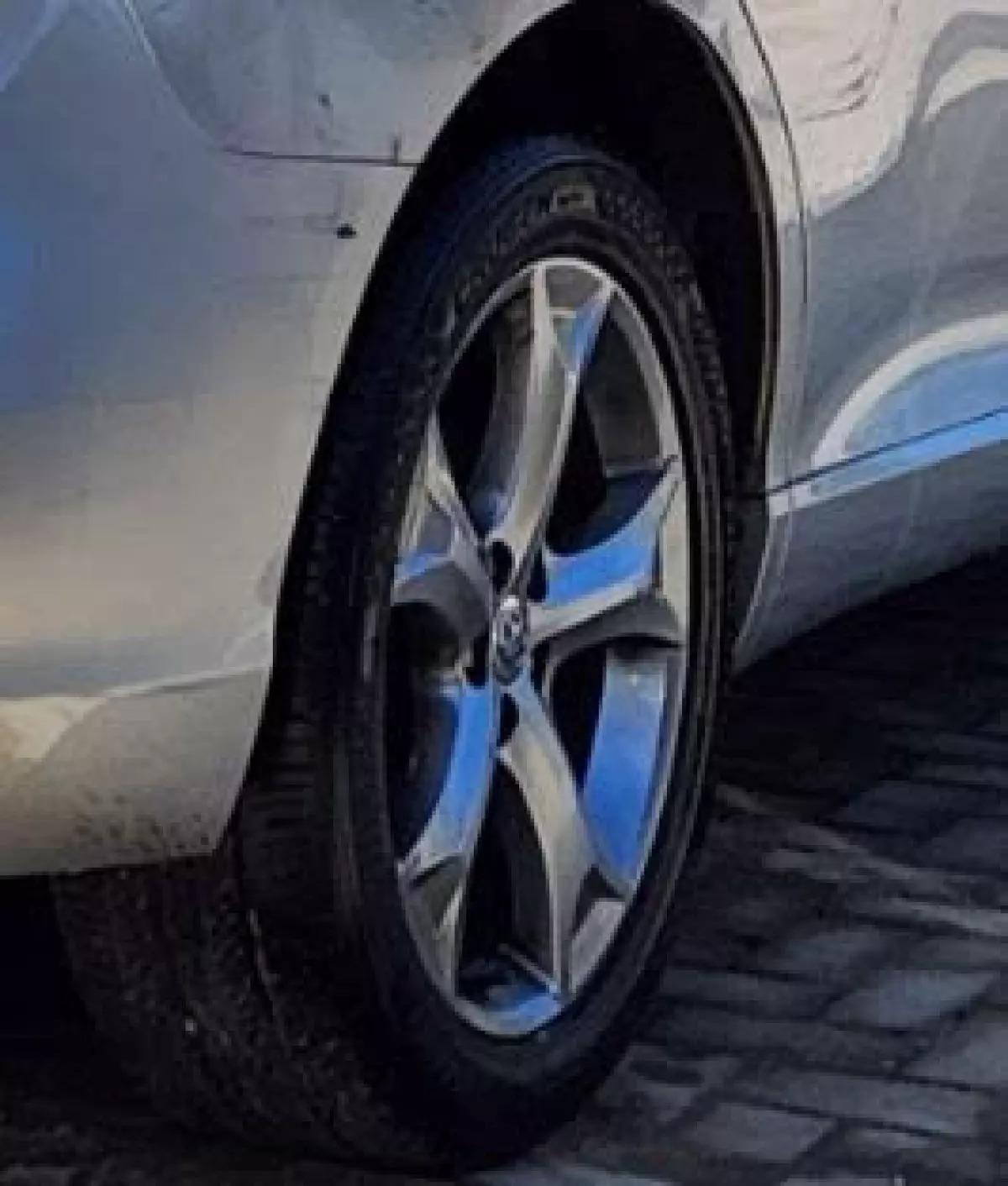 tyre1