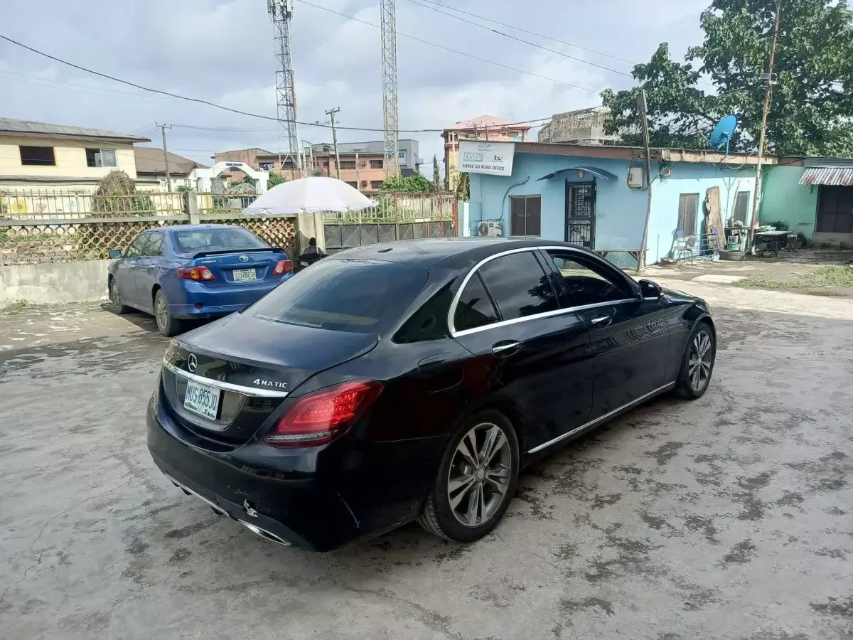 car Left