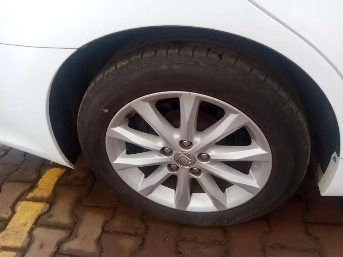 tyre3