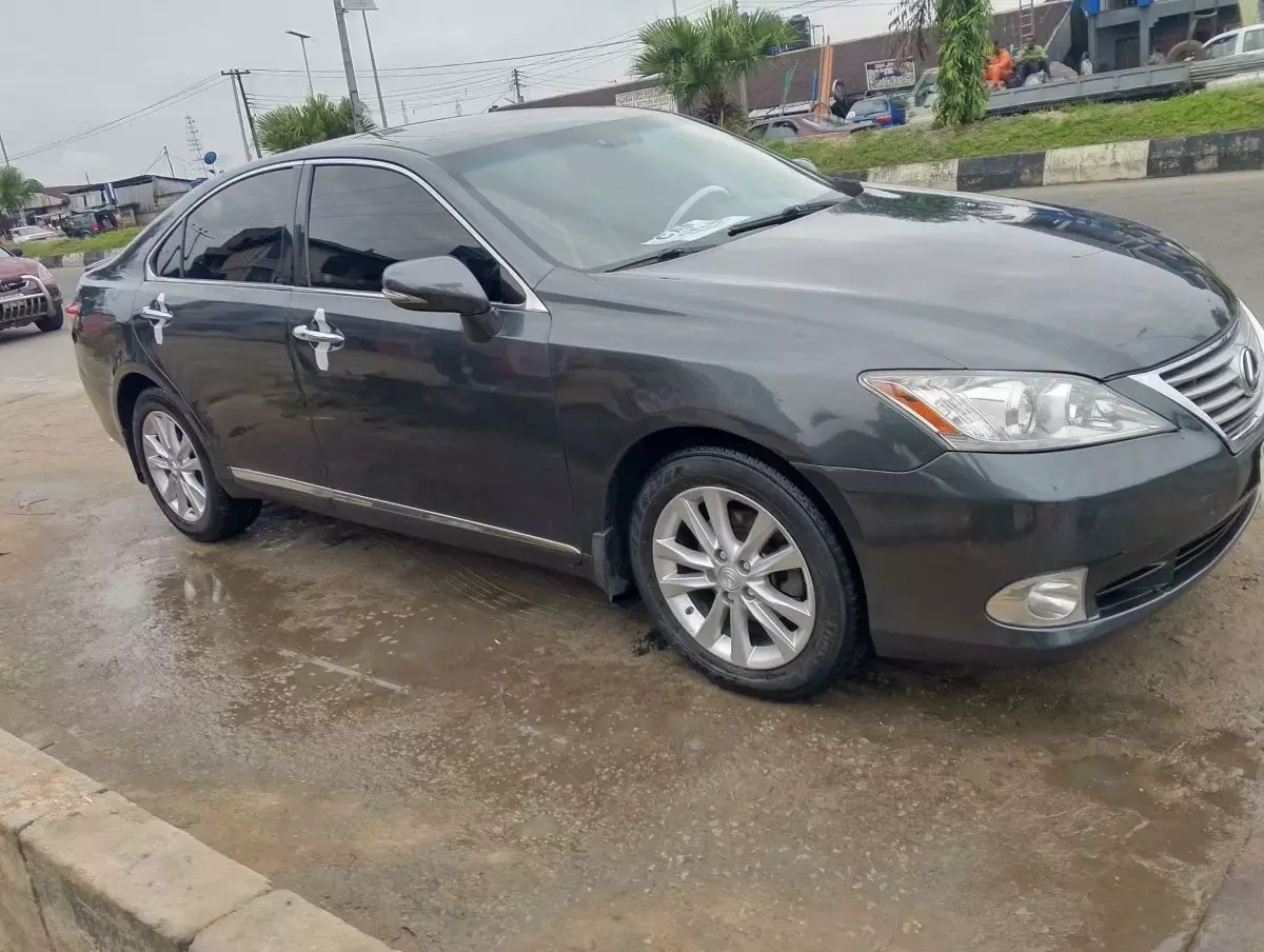 car Left