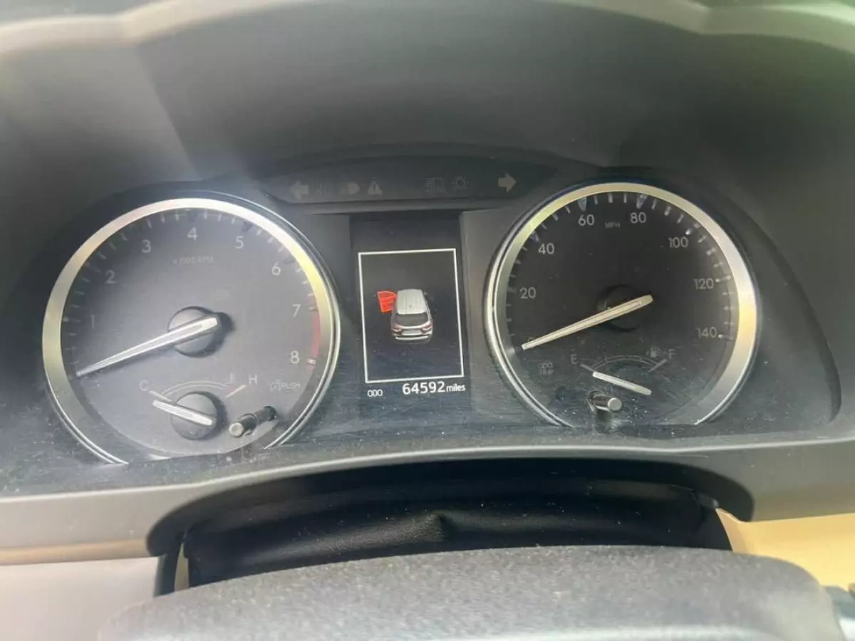 car Right Back