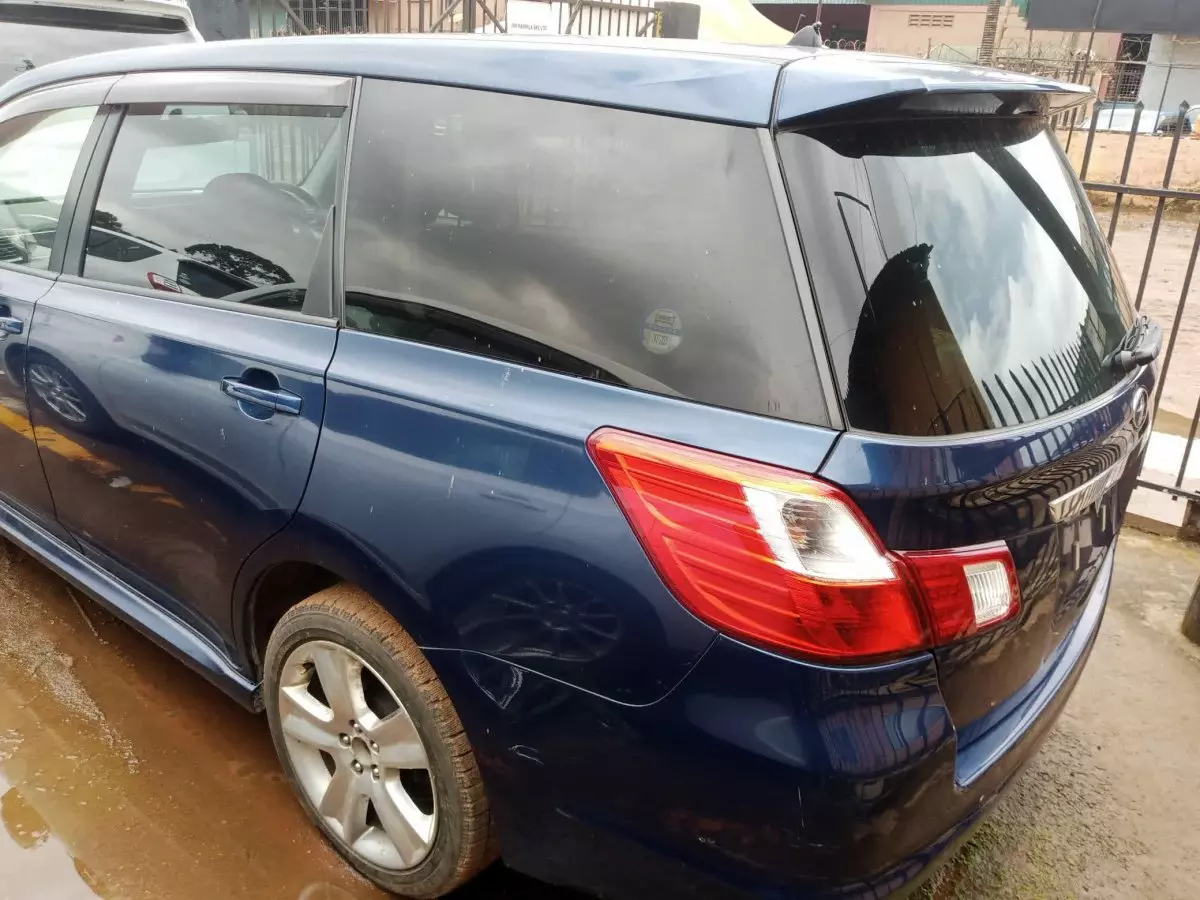 Subaru Exiga  - 2008