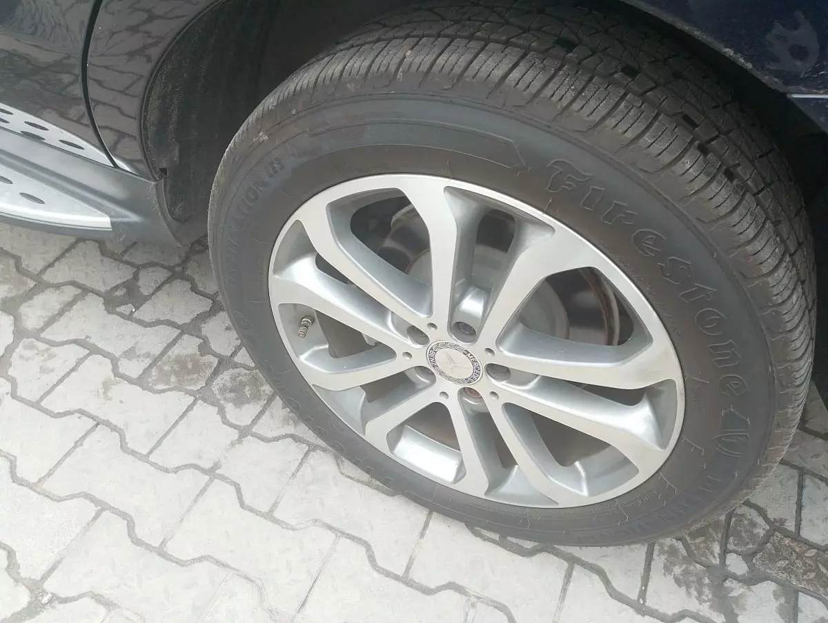 tyre0