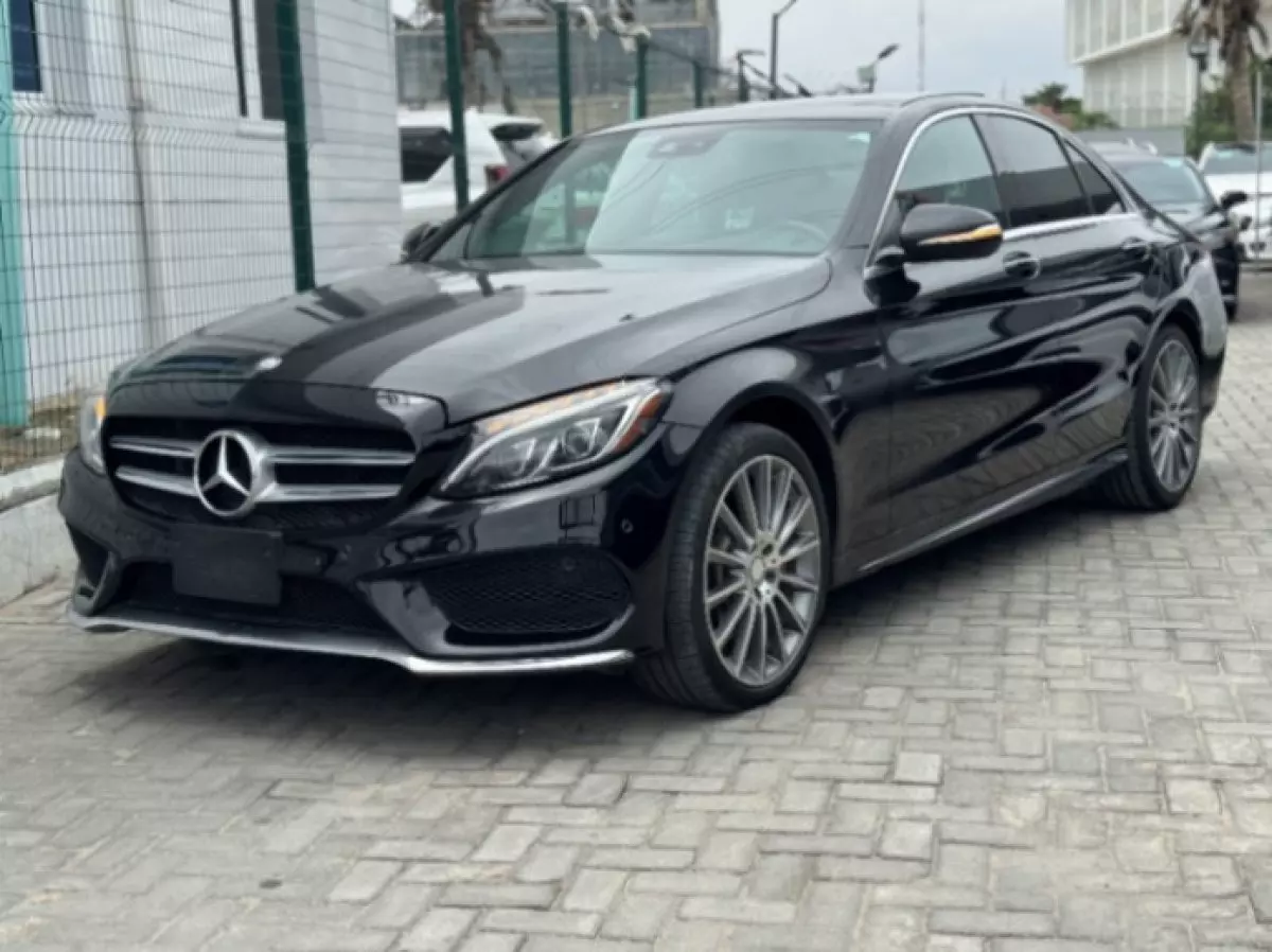 Mercedes-Benz C-Class - 2015