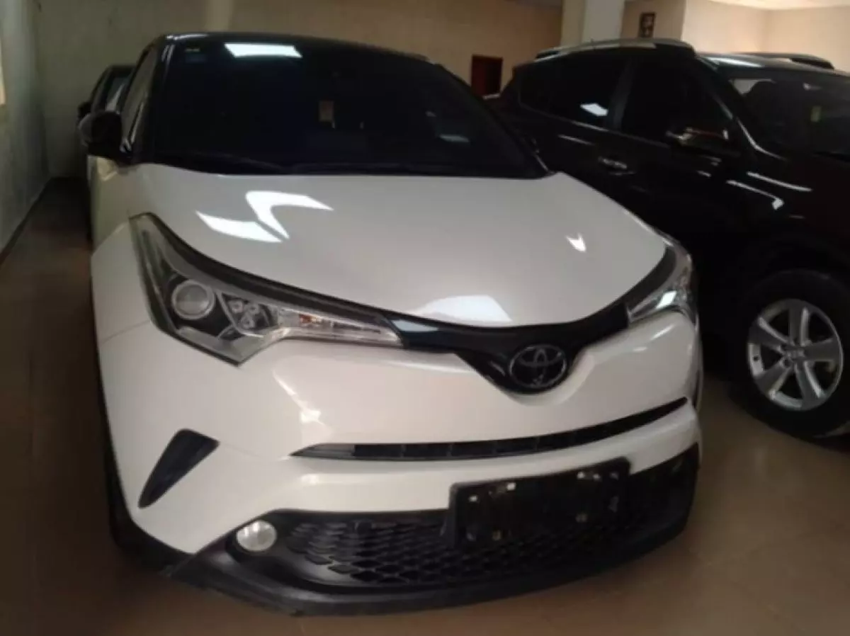 Toyota C-HR - 2019
