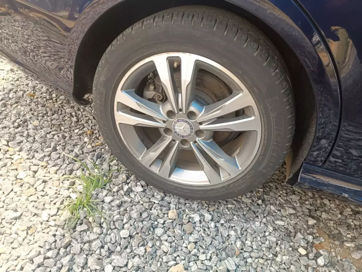 tyre3