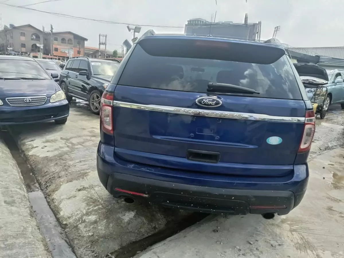 car Back
