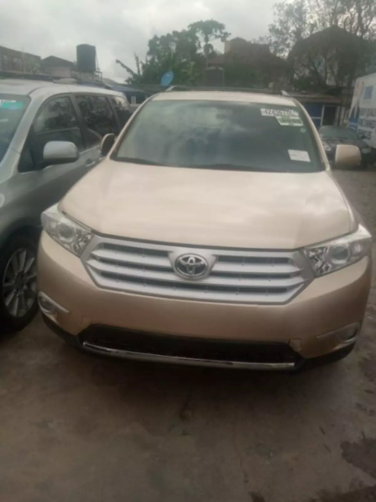 Toyota Highlander - 2012