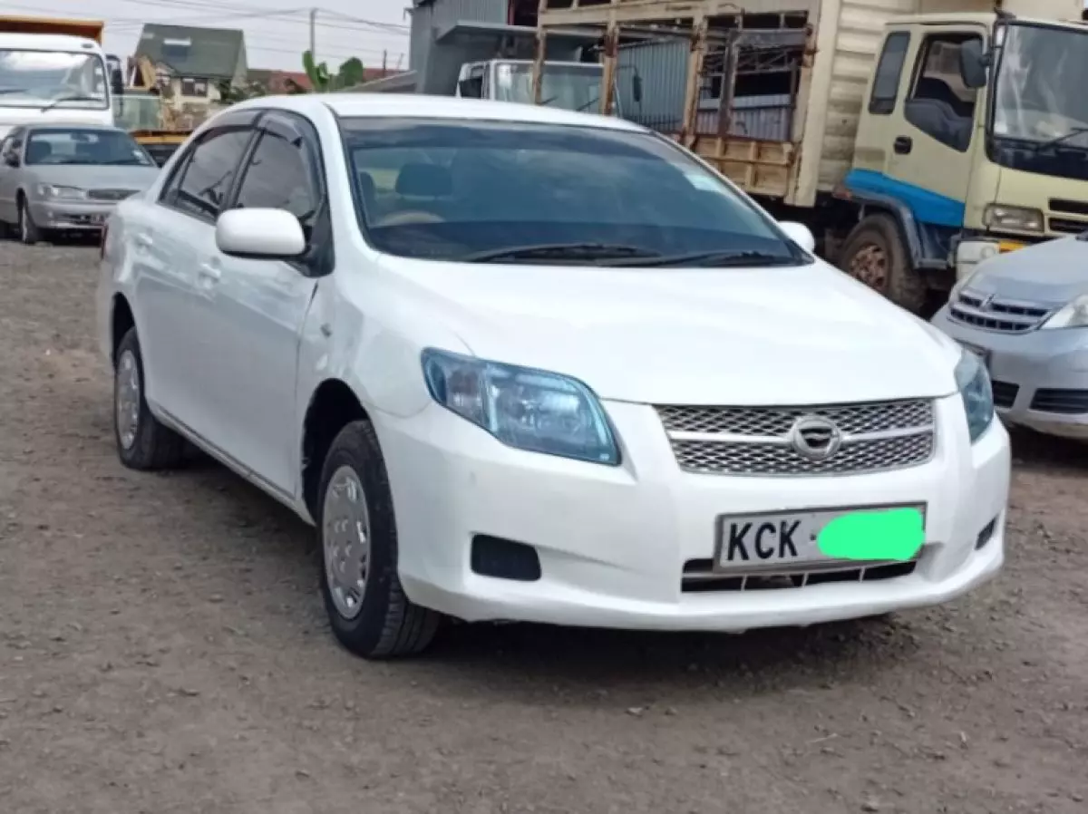 Toyota Axio  - 2010